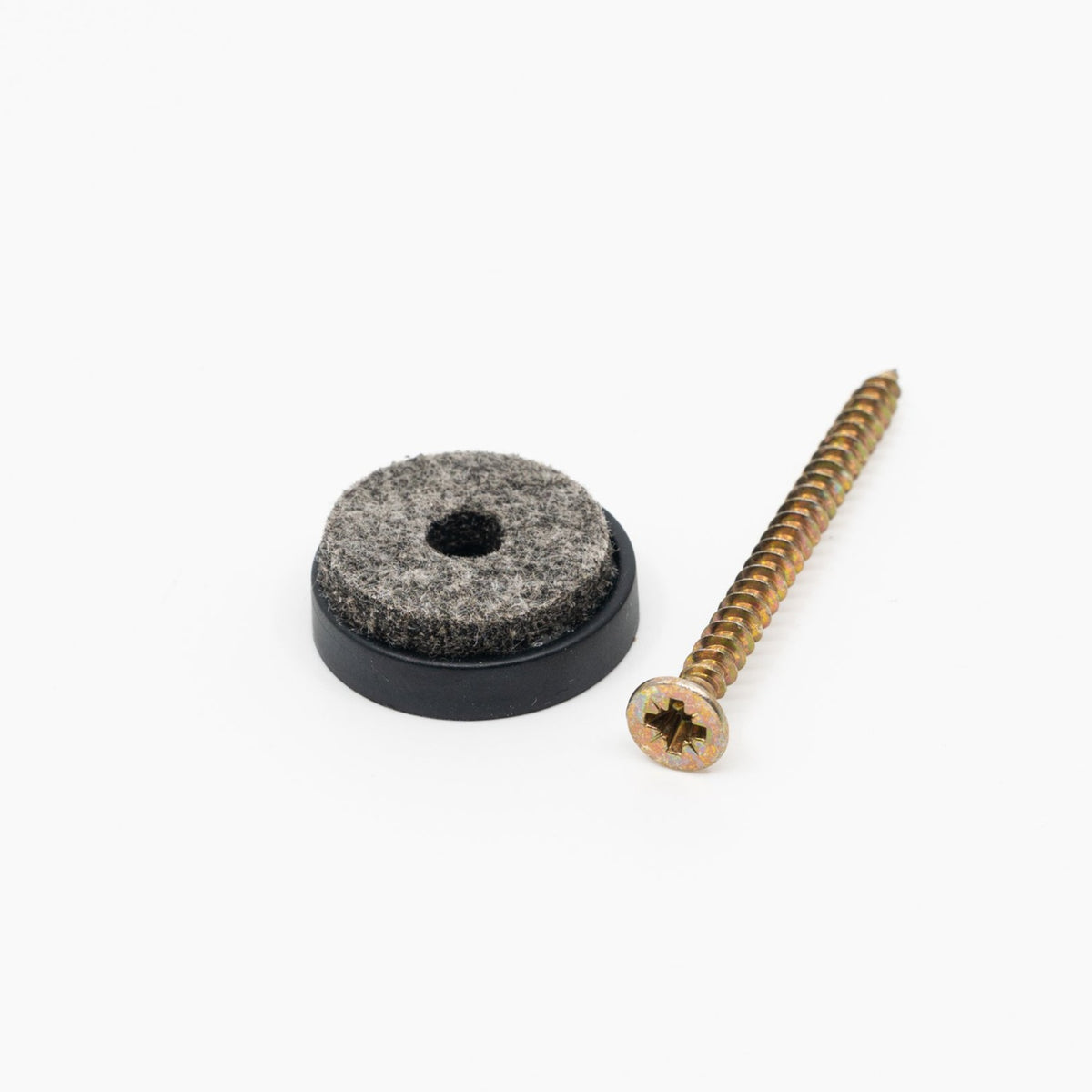 √ Adjustable tilt glides with screw Black + Felt pads